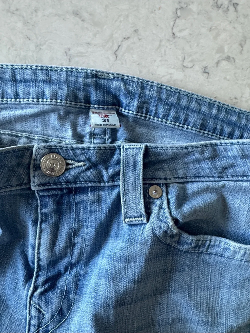 True Religion Light Wash Denim Bermuda Shorts size 31 - Picture 6 of 9
